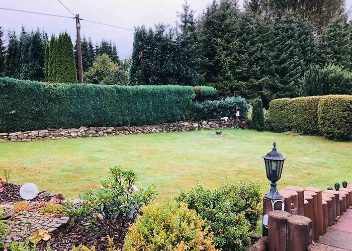 Casita - Sterneferienhaus Mit Garten, Sauna Und Wallbox בית נופש